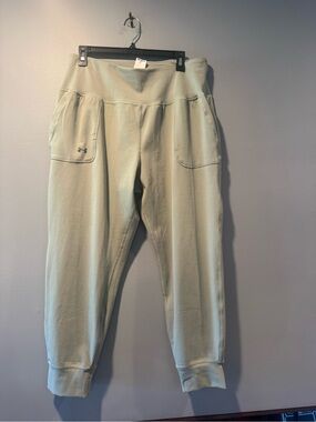 * Under Armour Womens UA Motion Joggers Size 1X Green Fitted Stretch 1376353